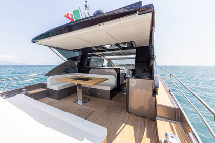 Hyra båt Motorbåt Rio Yachts Sport Coupe 58 Salerno