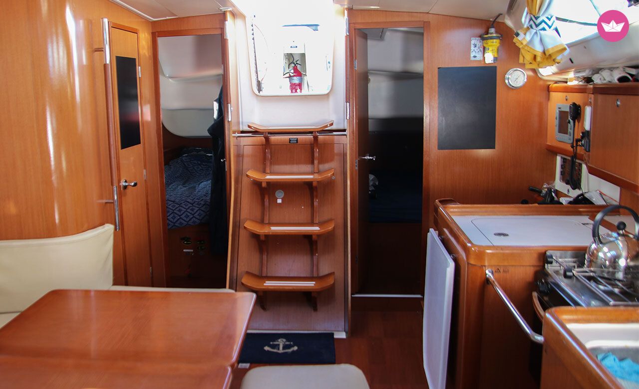 Voilier Beneteau Oceanis 40 12.3m 4