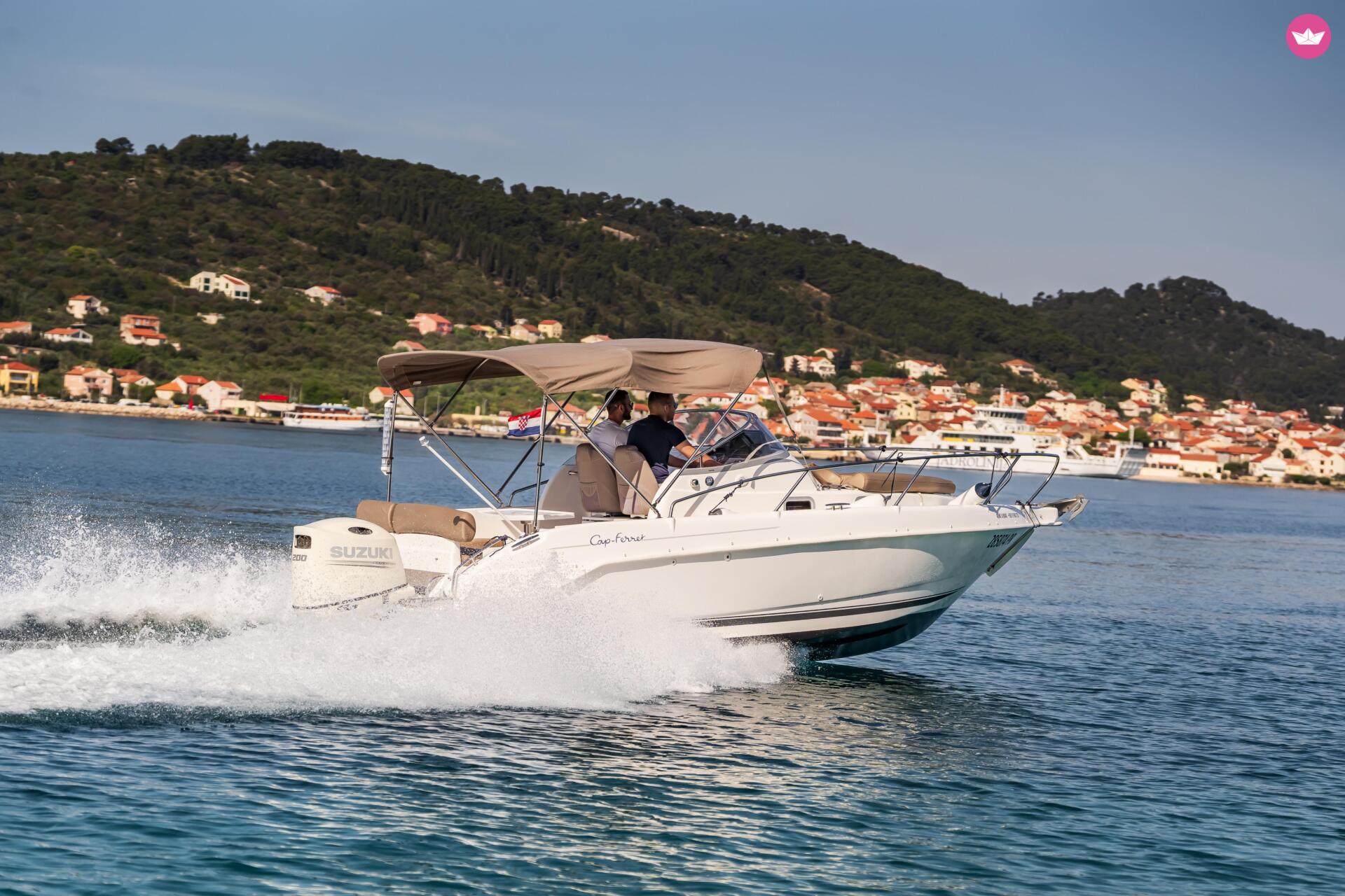 Bateau à moteur B2 Marine 752 Cap Ferret Cruiser Premium 200cv 4