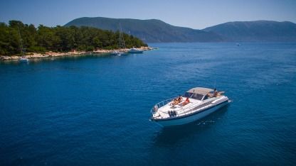 Charter Motorboat Ferretti Mochi Caliari 45 Kefalonia