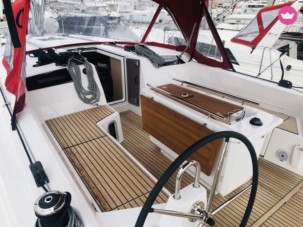 Voilier Oceanis 40.1 12m 7
