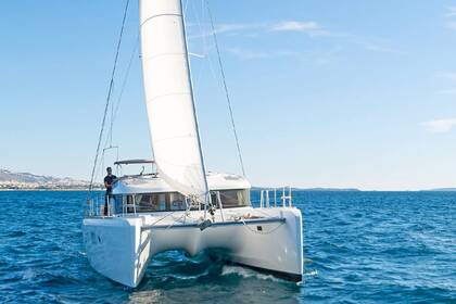 Hire Catamaran Lagoon 40 Mykonos