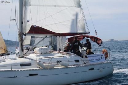 Location Voilier Beneteau Océanis Le Grau-du-Roi