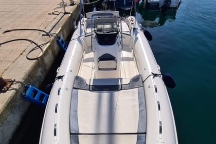 Location Bateau à moteur NUOVA JOLLY NUOVA JOLLY 23 Propriano