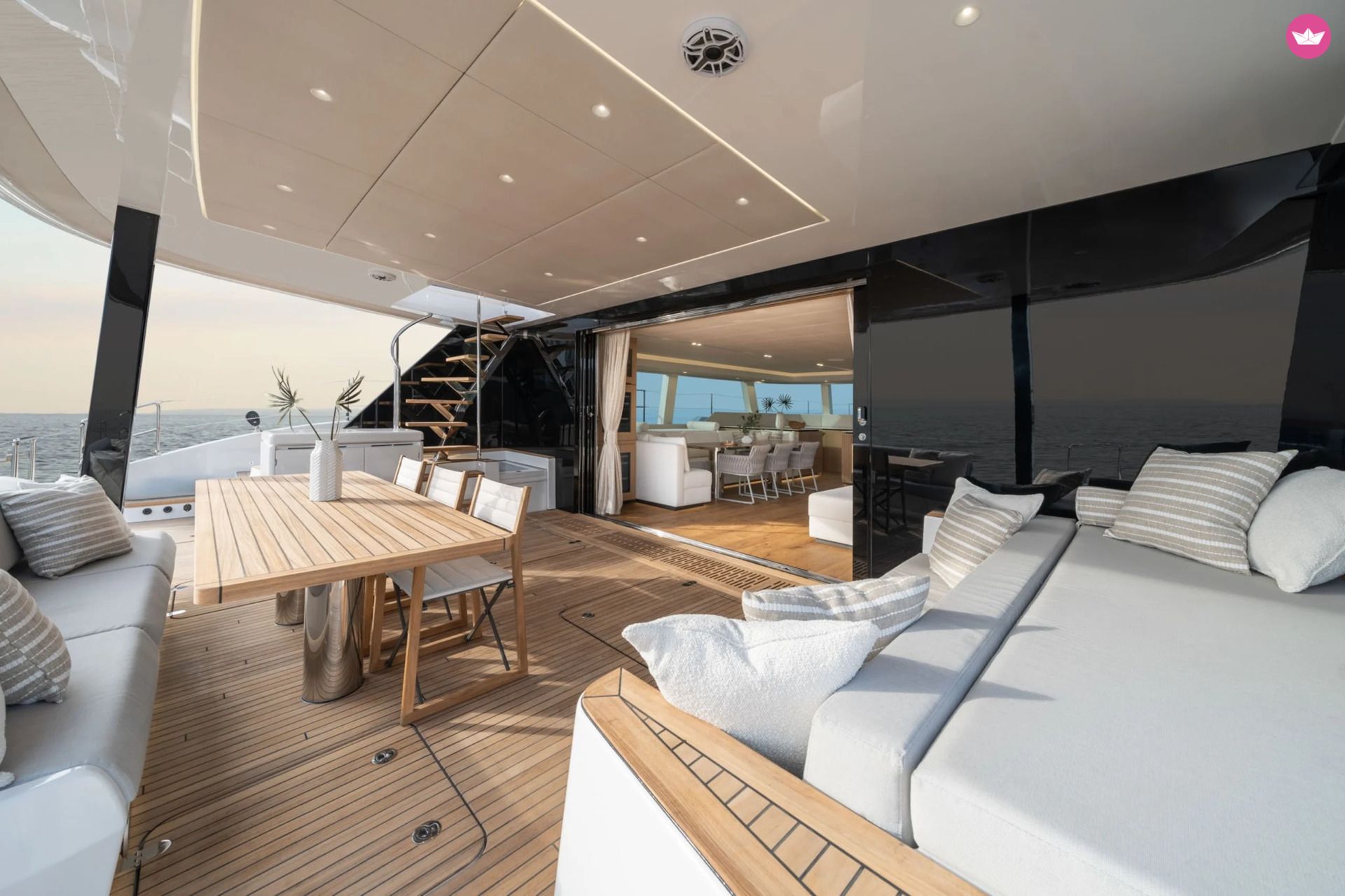 Catamaran Sunreef 70 22.78m 8