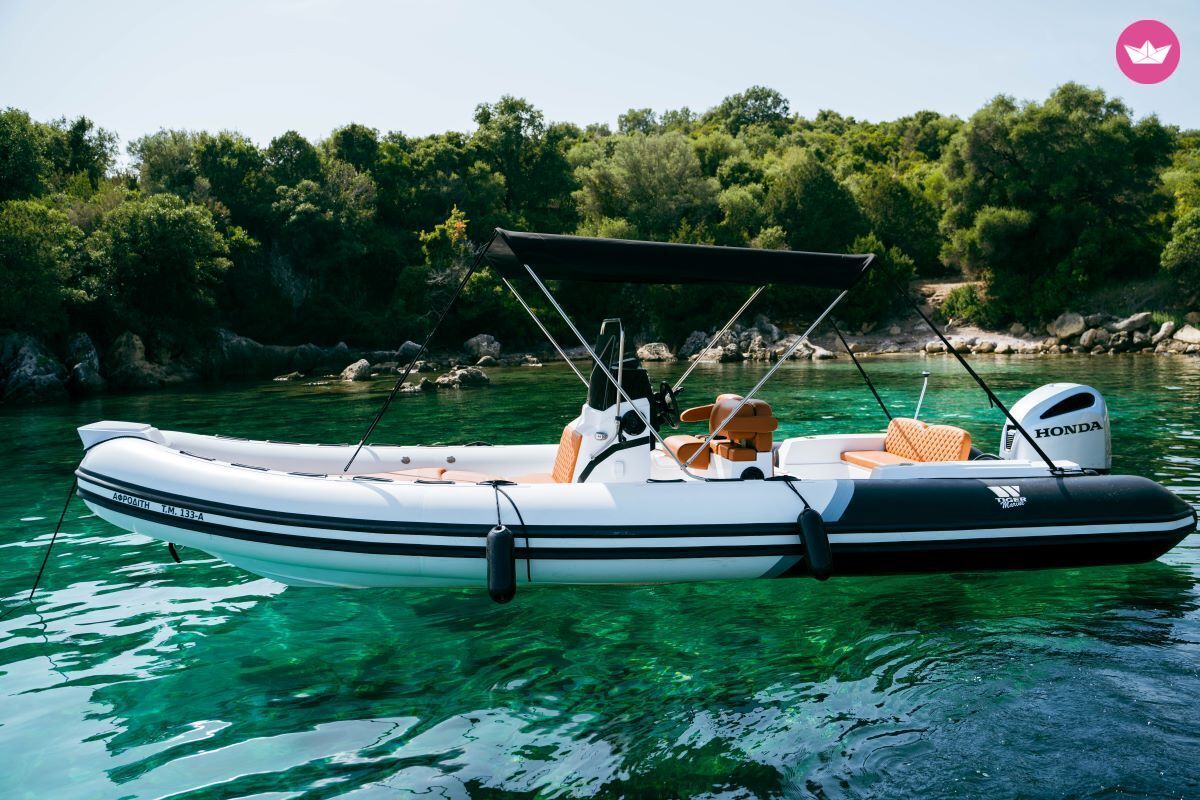 Semi-rigide Tiger Marine 7.4 250cv 2