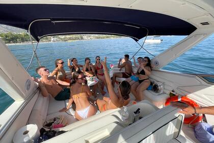 Alquiler yate a motor incluye combustible