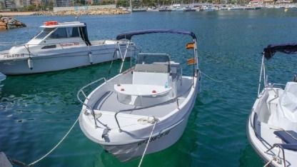 Location Bateau à moteur Astec Fiber 540 Open Blanes