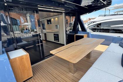 Hyra båt Motorbåt Manda Yachts S07 Sorrento