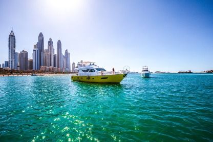 Charter Motorboat Al Shahali Mnh80 Yacht Dubai