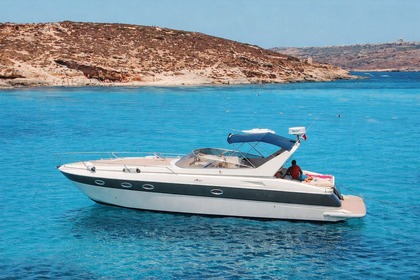 Charter Motorboat Ilver mirable 39 Porto Rotondo
