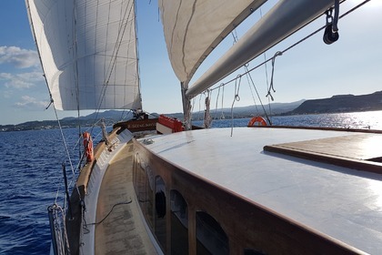 Classic Sailing Boat "Royal Viking"