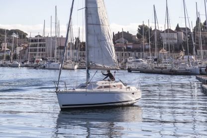 Charter Sailboat Kirie - Feeling Feeling 286Sp Saint-Mandrier-sur-Mer