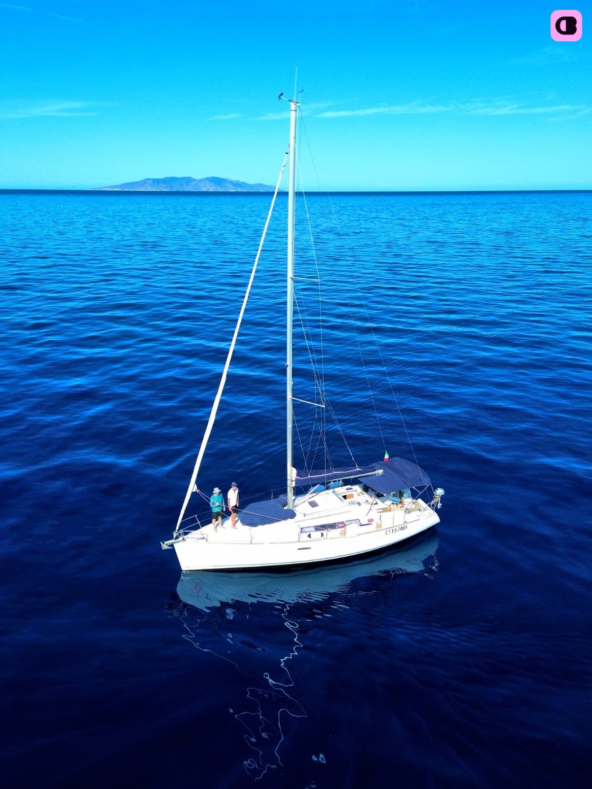 Арендовать Oceanis 37