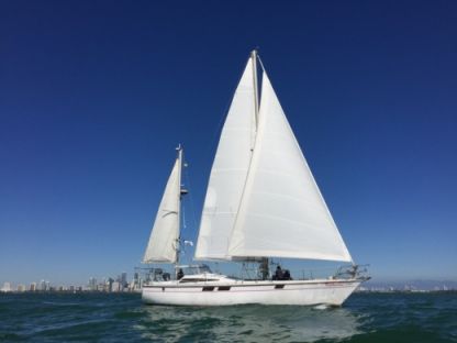 Charter Sailboat Dynamique 44 Marsh Harbour