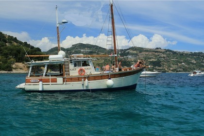 Hyra båt Motorbåt Chantier Quibron 