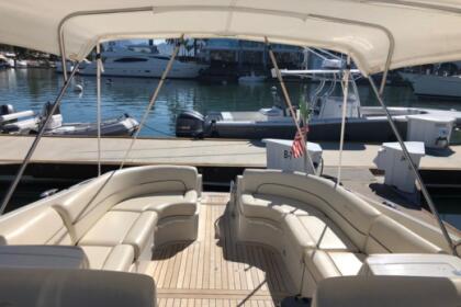 Luxurious Chris-Craft 34