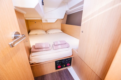 Discover Greek islands and coast from Lefkas on Beneteau Oceanis 38.1