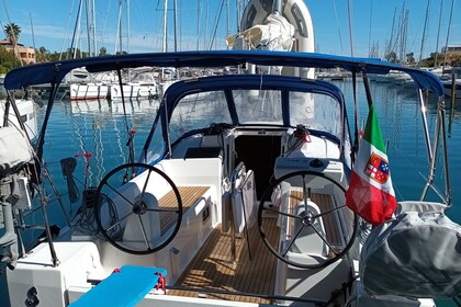 Charter Sailboat Bénéteau Oceanis 30.1 Marina di Portorosa