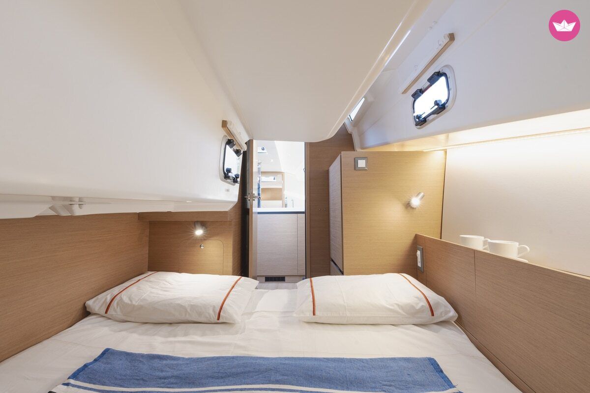 Voilier Jeanneau sun odyssey 350 10.4m 3