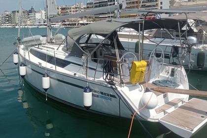 Alquiler Velero Bavaria Yachtbau Bavaria Cruiser 34 - 2 cab. Volos
