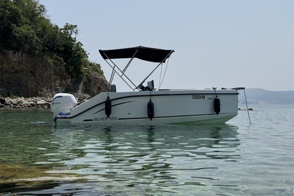 SilverYacht Silver 555