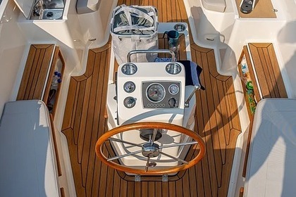 Rental Motorboat Interboat 6.5 sloep Oud-Loosdrecht