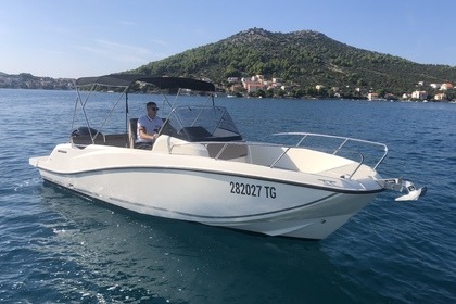 Rental Motorboat QUICKSILVER 675 Activ open Trogir