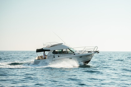 Charter Motorboat Jeanneau Merry Fisher 925 Rovinj