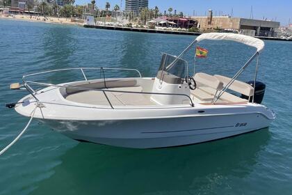 Hire Motorboat Mingolla Brava 19 Blanes