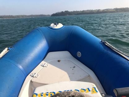 Location Semi-rigide Bombard 4,20M  Moteur  50 Ch Plouër-sur-Rance