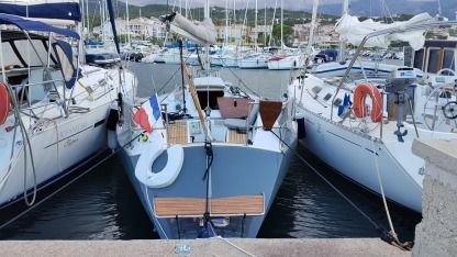 Location Voilier Conati 31 Sari-Solenzara