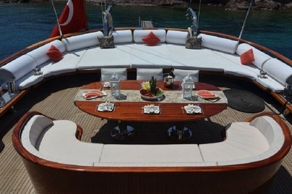 Verhuur Zeilboot Custom Made Smyrna Bodrum