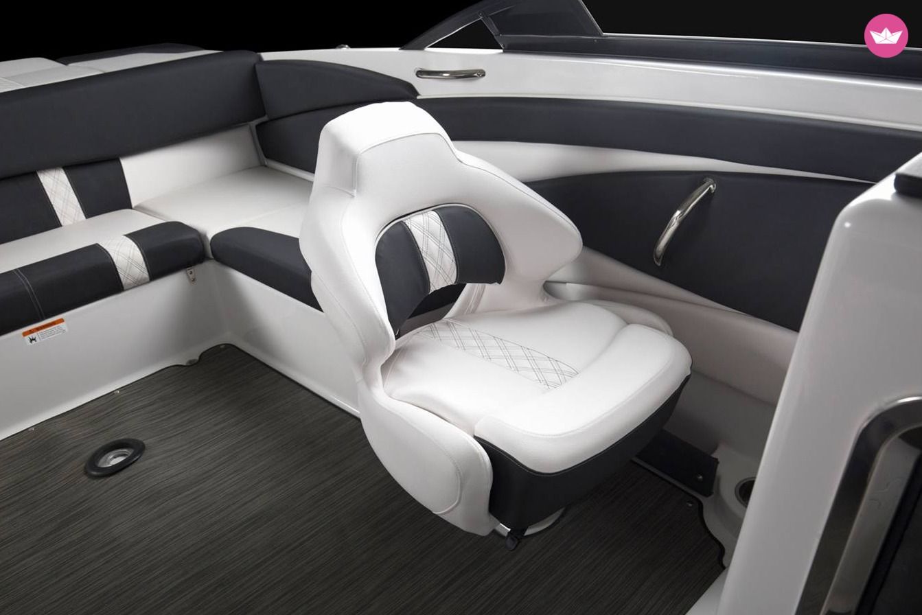 Charter Motorboat Glastron 240 Gt Ibiza