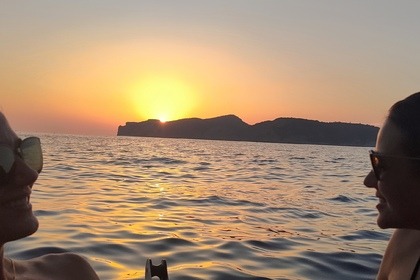 Rent a boat in Mallorca · without a license · SILVER 525