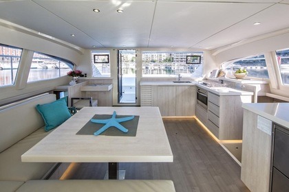 Leopard 43 Powercat Pauline