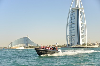 Miete Motorboot SKIPPER BSK 2019 Dubai