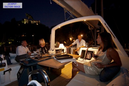 Private Luxury Morning Trips on JACKPOT (15.10 m)