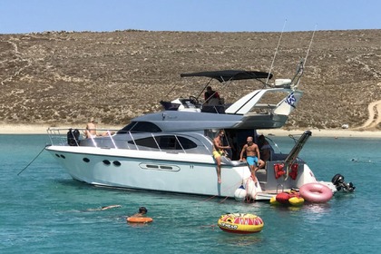 Charter a yacht in Mykonos!