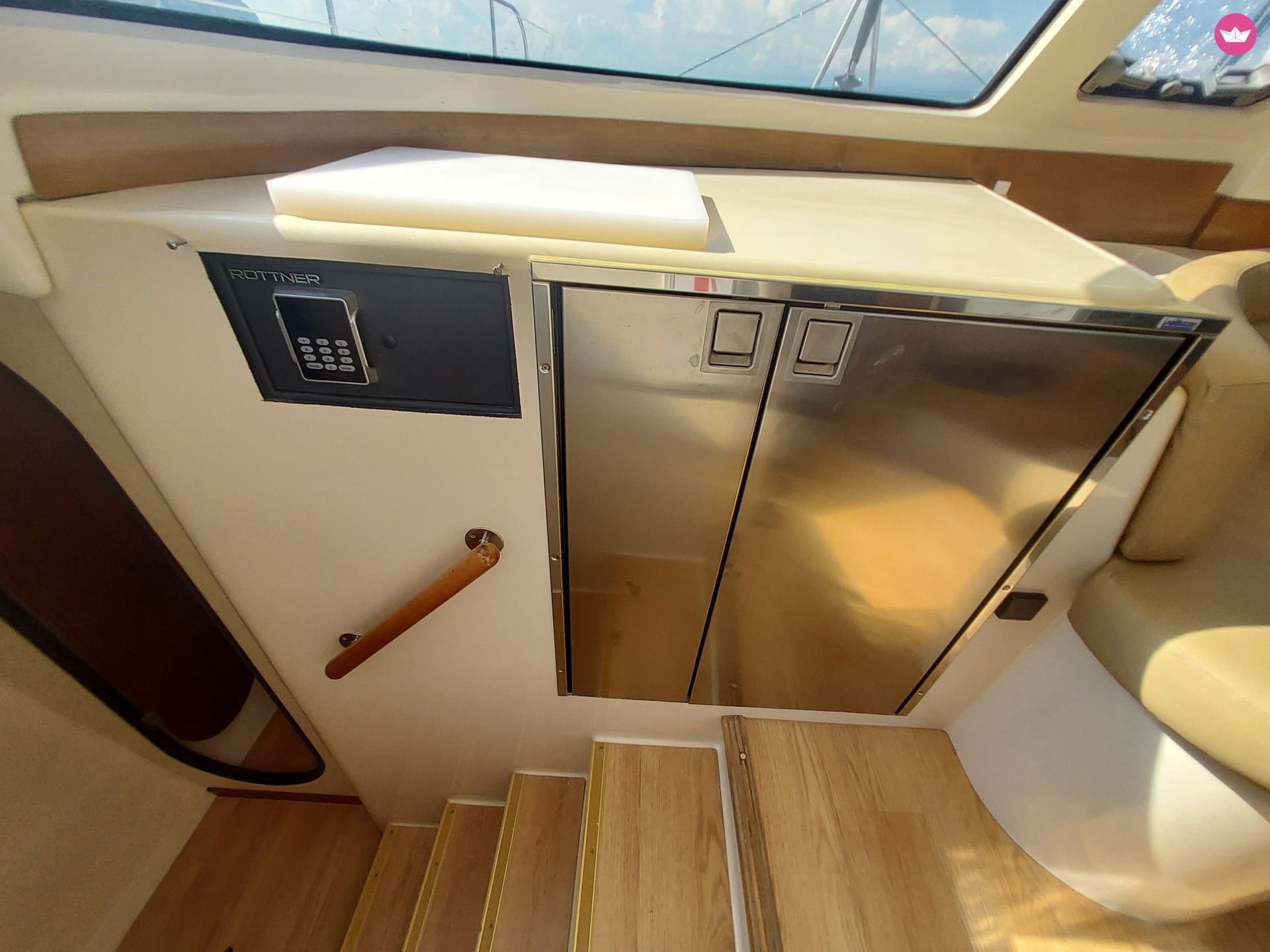 Catamaran Fountaine Pajot Lavezzi 40 11.96m 7