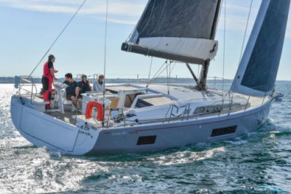 Charter Sailboat Beneteau Oceanis 46.1 Furnari