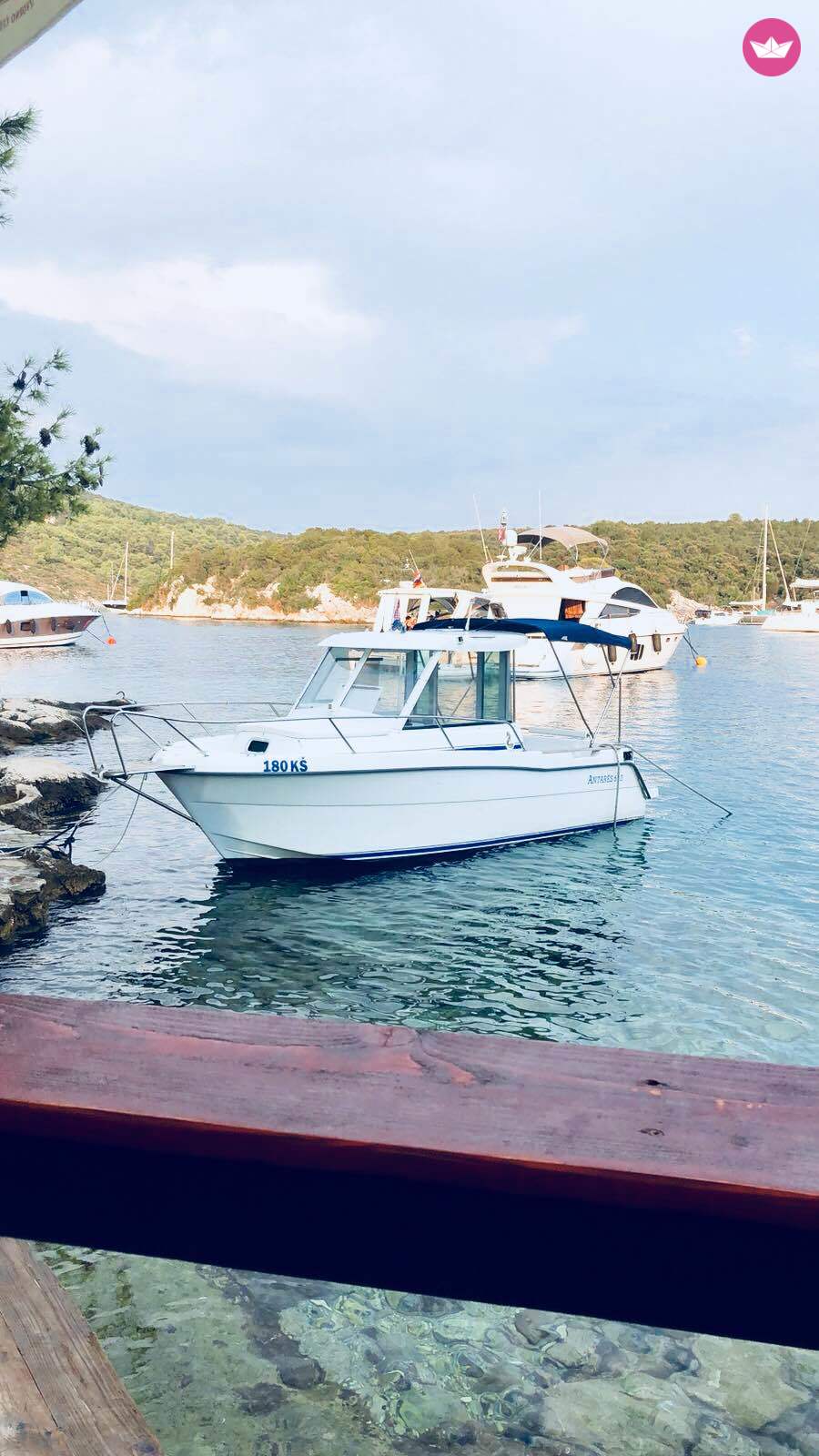 Miete Motorboot 2006 Antares 630 Split