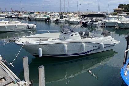 Miete Motorboot Jeanneau Jeanneau cap Camarat 6,5 cc série 3 yamaha 150cv Fréjus
