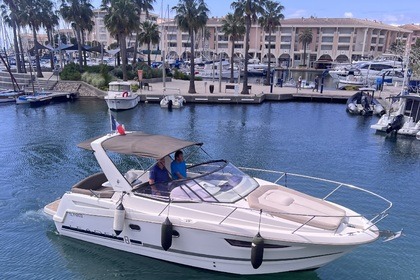 Rental Motorboat Jeanneau Leader 8 Fréjus