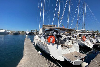 Charter Sailboat Jeanneau Sun Odyssey 519 - 5 + 1 cab. Castellammare di Stabia