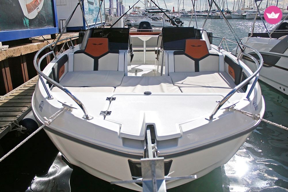 Motorboat Beneteau Flyer 7.7 Sportdeck (Fulmen) for hire