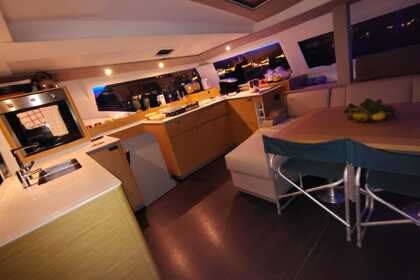 Miete Katamaran Fountaine Pajot Elba 45 Procida