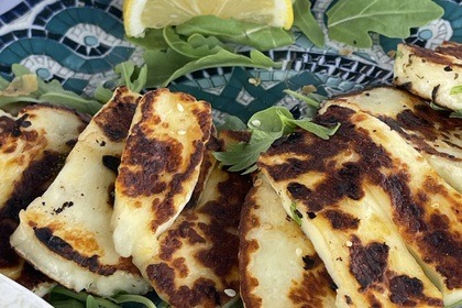 Sailing yacht for day cruises from Athens