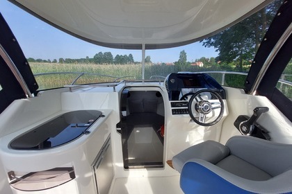 Łódź motorowa Escapade 600