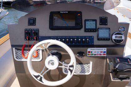 Noleggio Gommone Revenger 28 Terracina